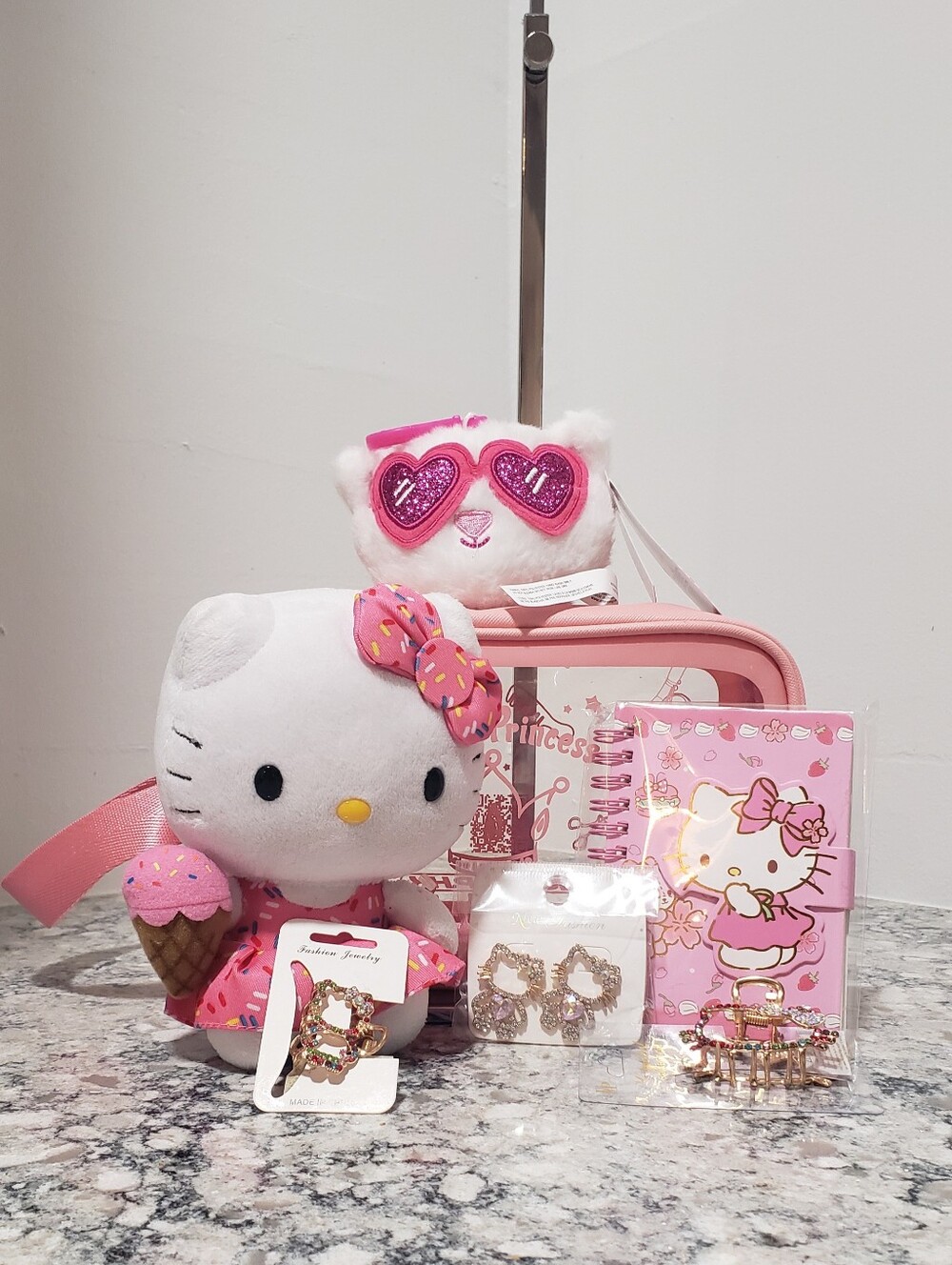 Ty Beanie Babies Hello Kitty Ice Cream Plush Sanrio With Accessories Bundle Of 7